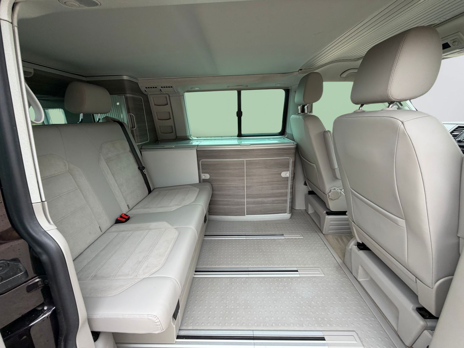 Volkswagen California 2.0 BiTDI BlueMotion Tech Ocean Camper 4dr Diesel DSG Euro 6 (s/s) (204 ps) 4dr Automatic 2025