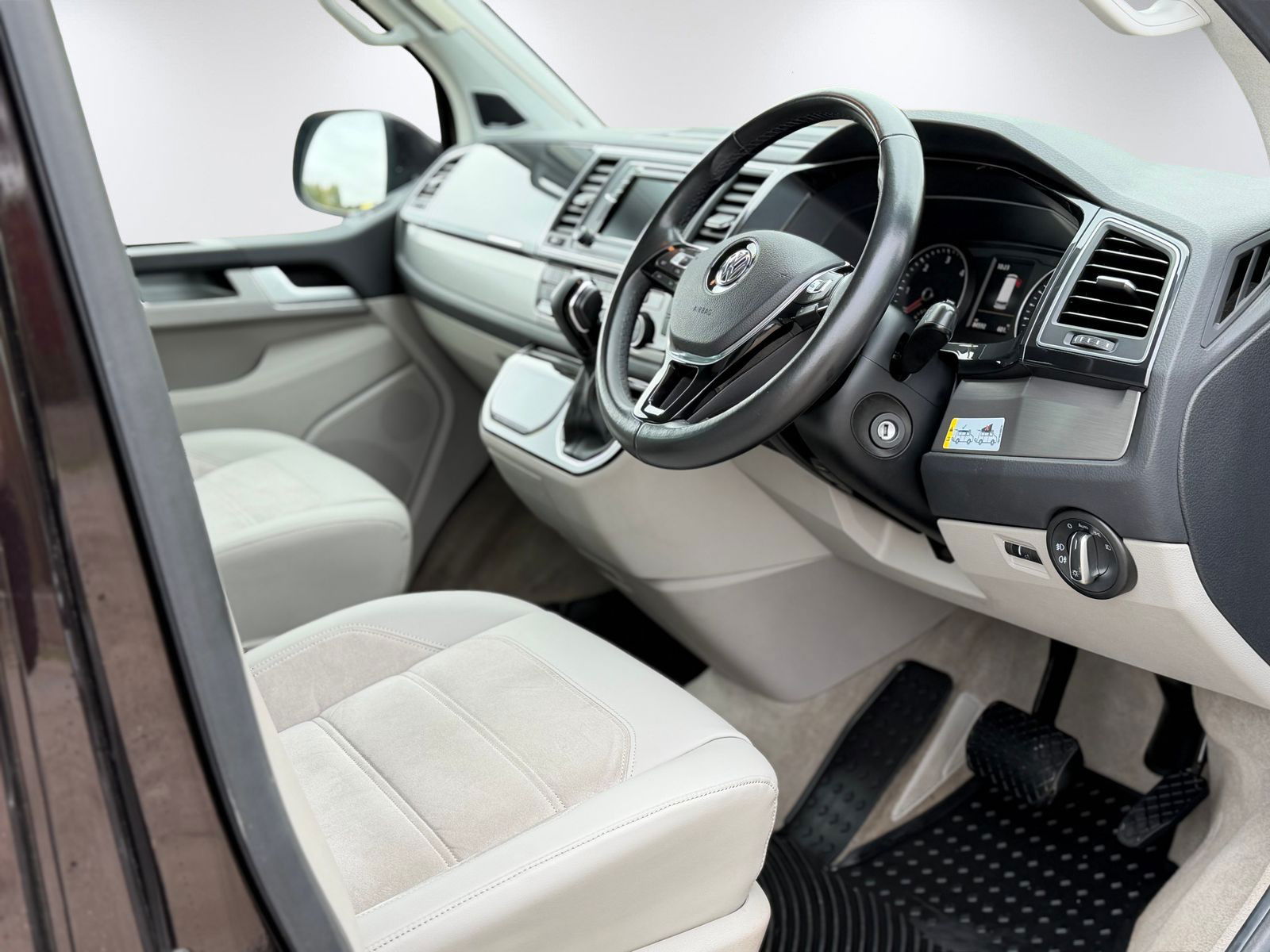 Volkswagen California 2.0 BiTDI BlueMotion Tech Ocean Camper 4dr Diesel DSG Euro 6 (s/s) (204 ps) 4dr Automatic 2025