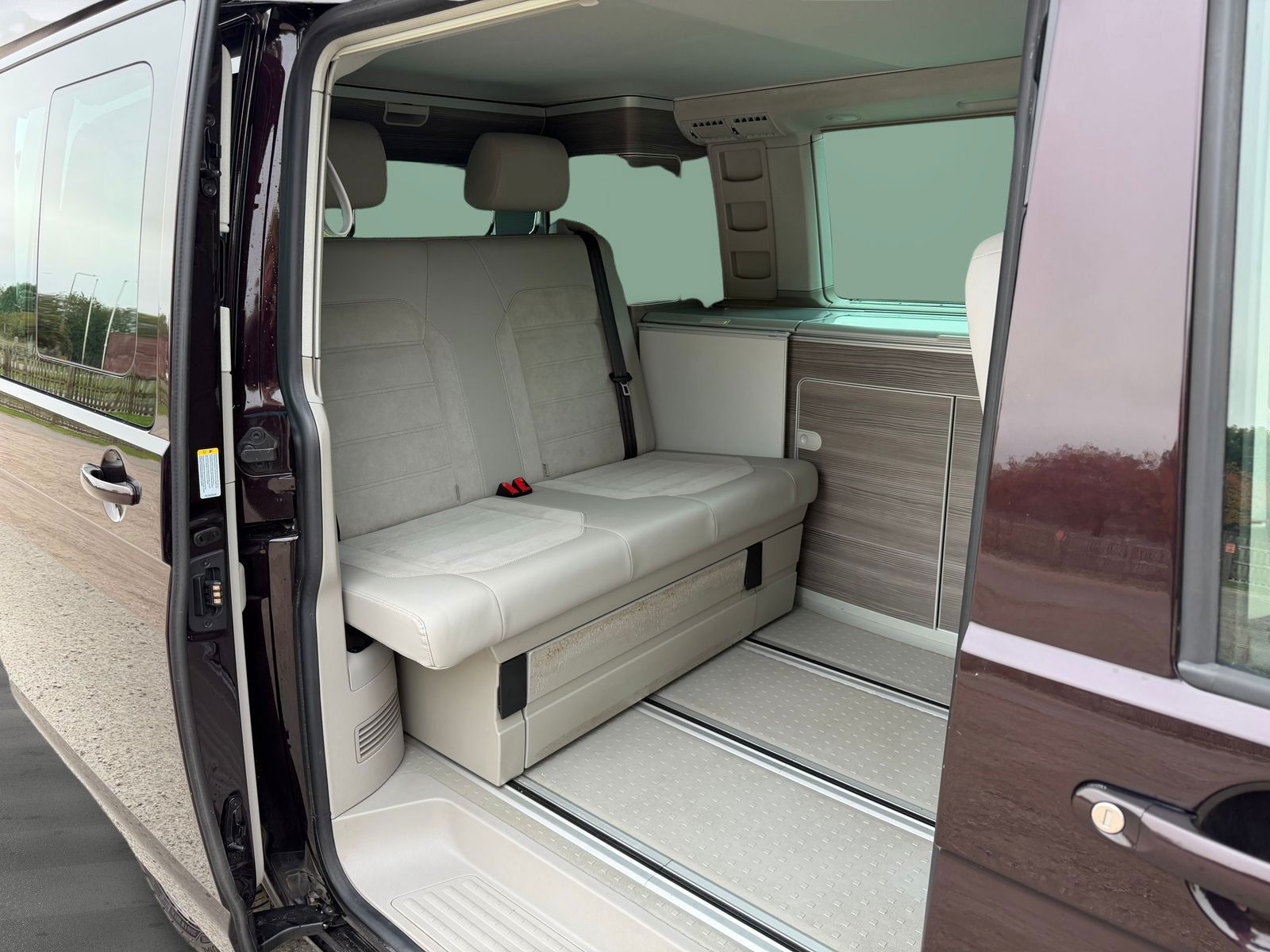 Volkswagen California 2.0 BiTDI BlueMotion Tech Ocean Camper 4dr Diesel DSG Euro 6 (s/s) (204 ps) 4dr Automatic 2025