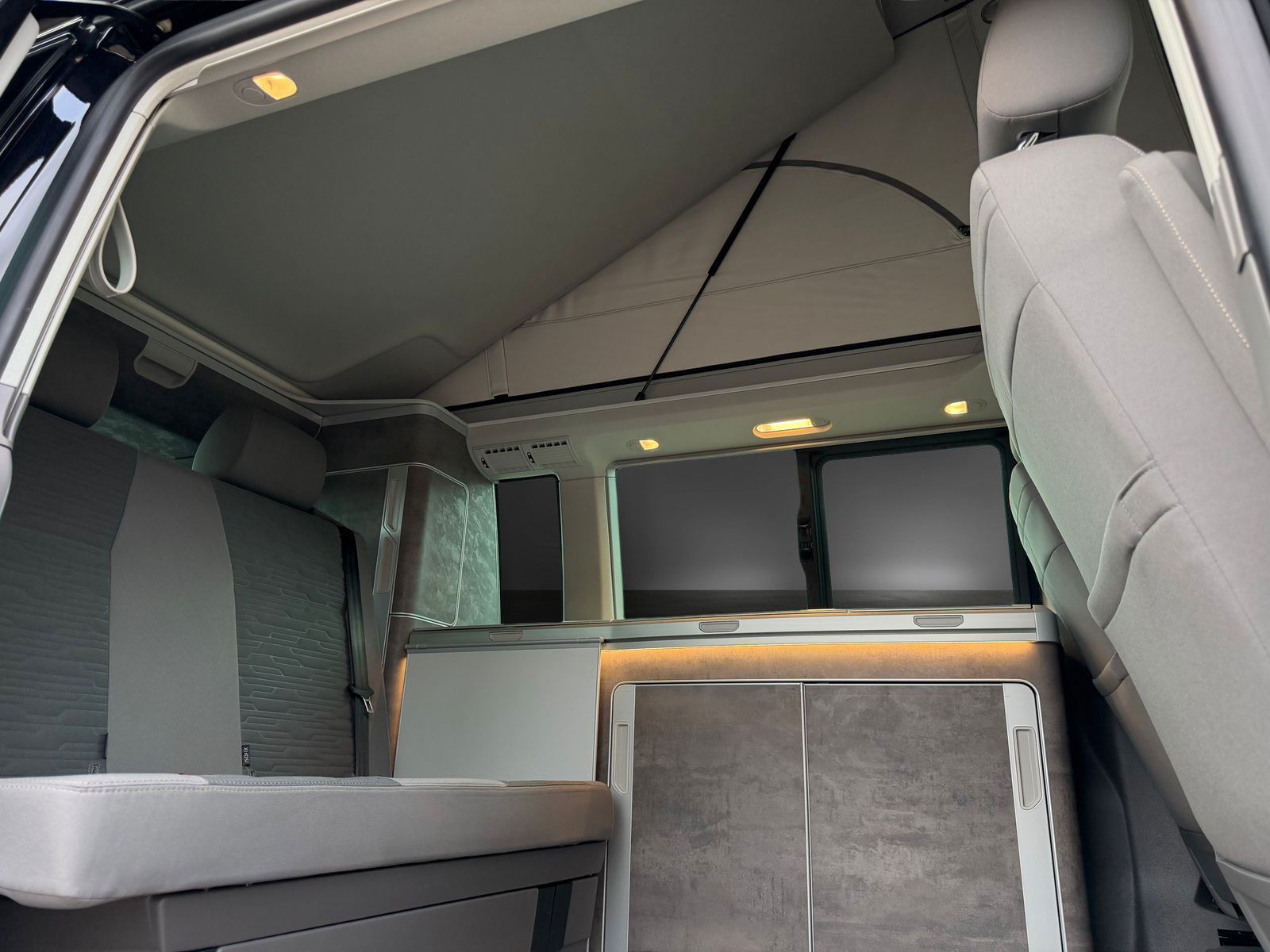 Volkswagen California 2.0 BiTDI Ocean Camper 4dr Diesel DSG Euro 6 (s/s) (204 ps) 4dr Automatic 2025