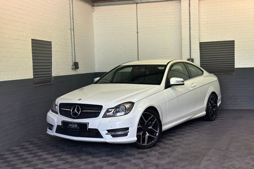 2015 MERCEDES C CLASS 2.1 C250 CDI AMG SPORT EDITION COUPE 2DR DIESEL G TRONIC EURO... photo