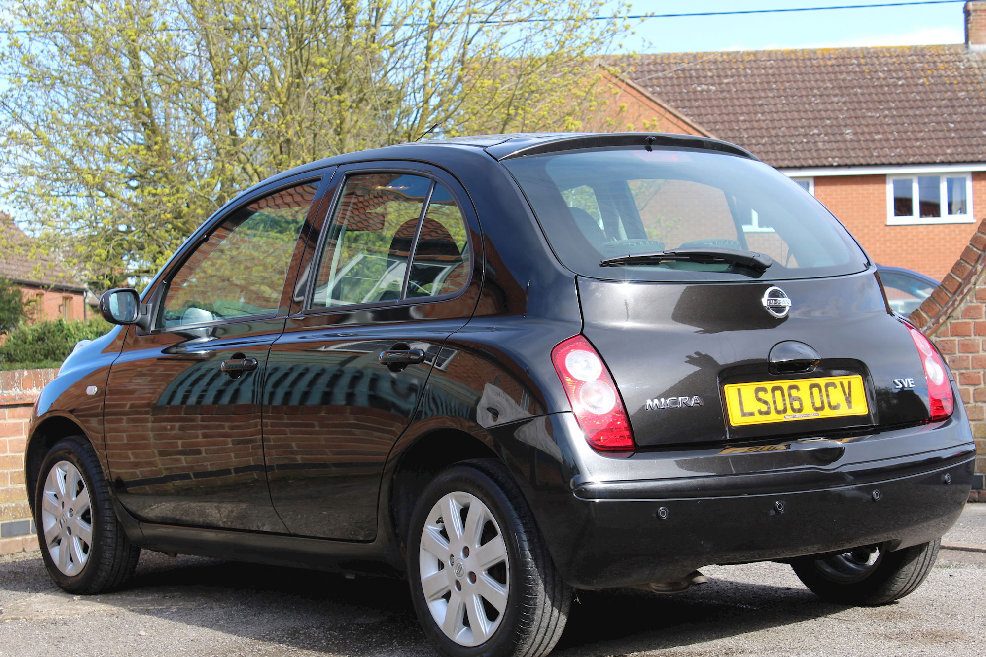 nissan micra 2006 black