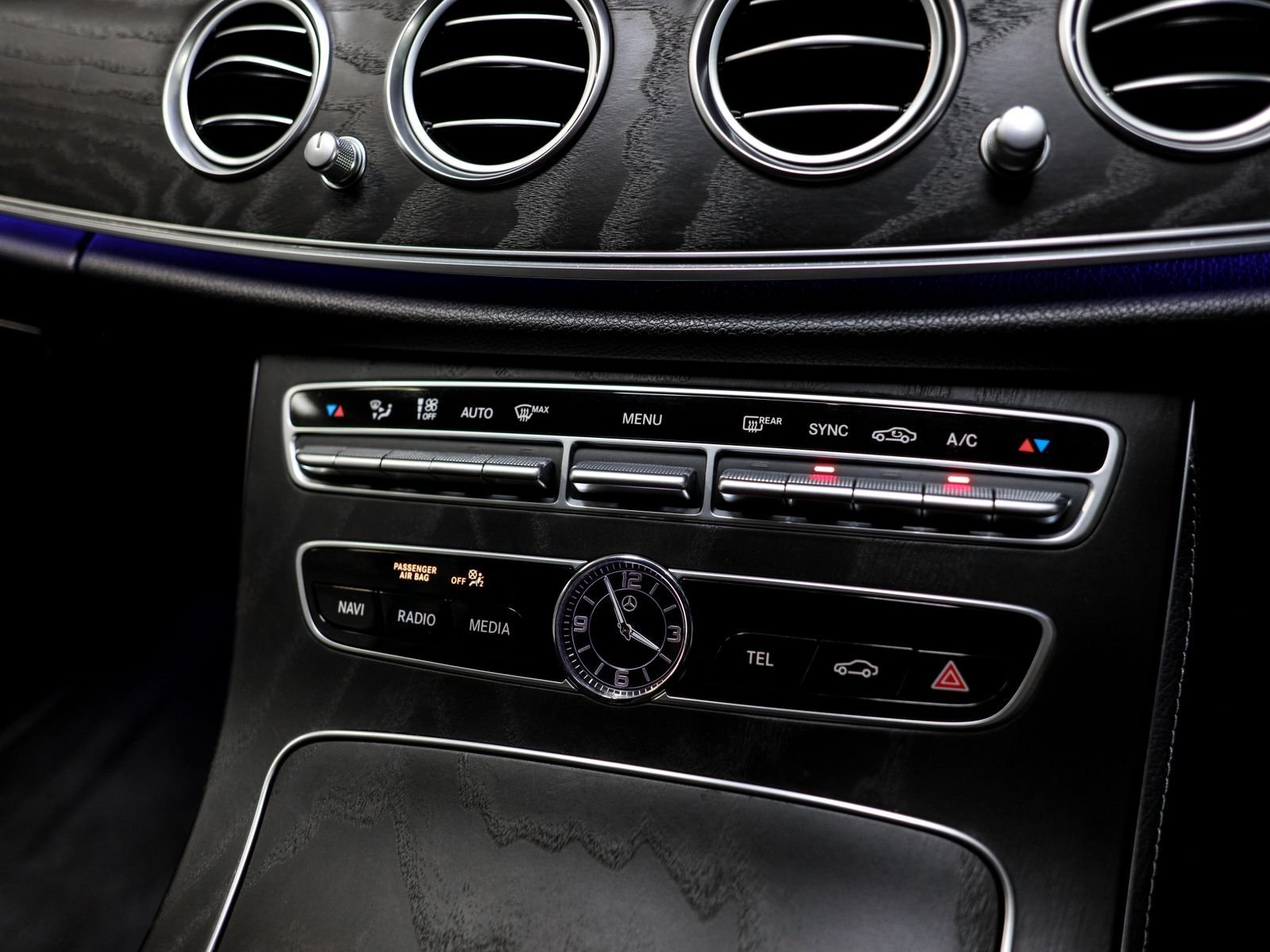 Mercedes-Benz E CLASS 2.9 E350d AMG Line Edition Saloon 4dr Diesel G-Tronic+ Euro 6 (s/s) (286 ps) 4dr Automatic 2024