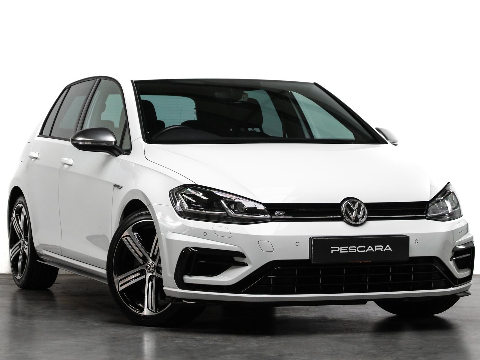 Volkswagen Golf 2.0 TSI R Hatchback 5dr Petrol DSG 4Motion Euro 6 (s/s) (310 ps) 5dr Automatic 2018