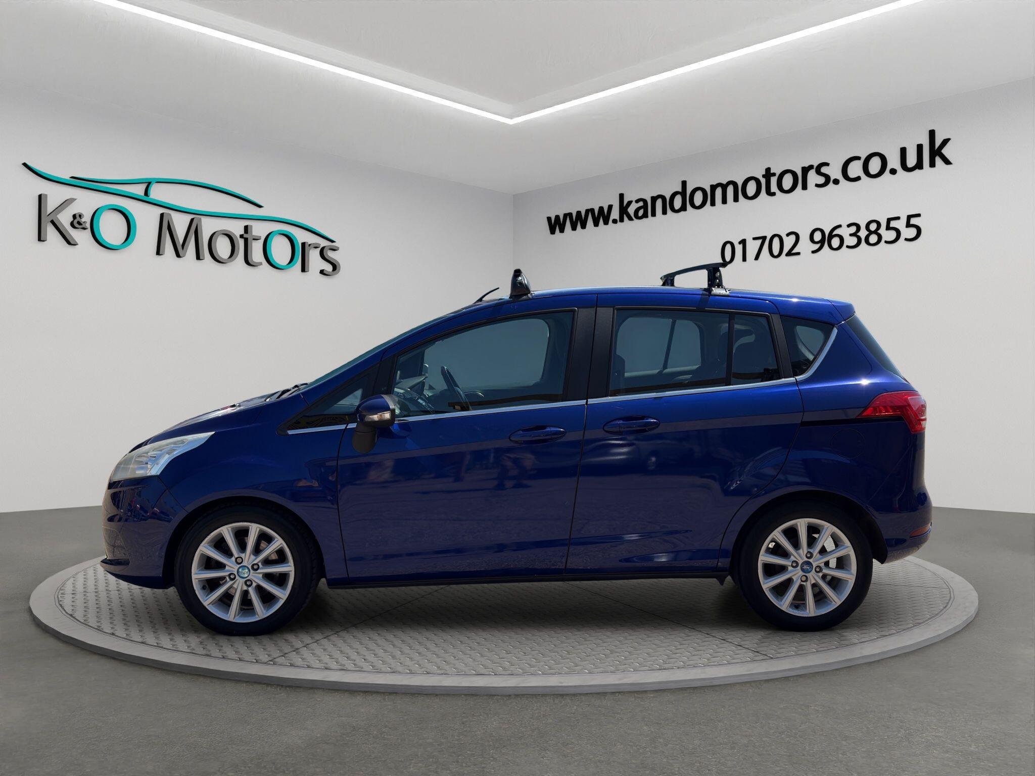 2015 Ford B-Max 1.6 Titanium Powershift Euro 5 5dr, exterior view 3