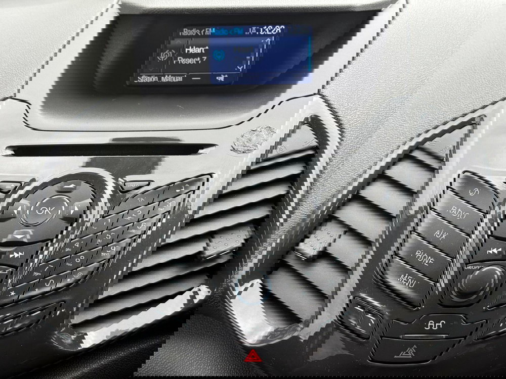 Ford EcoSport 1.0T EcoBoost Titanium 2WD Euro 5 (s/s) 5dr