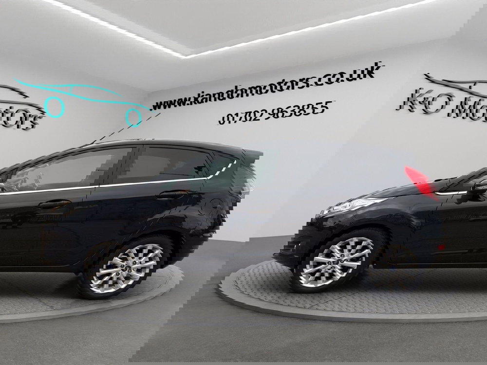 Ford Fiesta 1.0T EcoBoost Titanium Euro 6 (s/s) 5dr