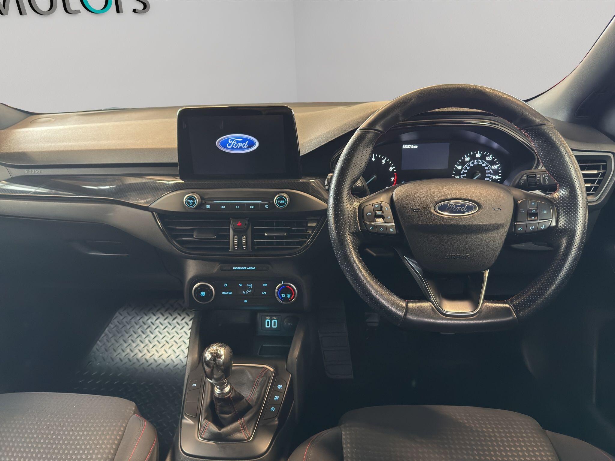 2021 Ford Focus 1.0T EcoBoost MHEV ST-Line Edition Euro 6 (s/s) 5dr, exterior view 2