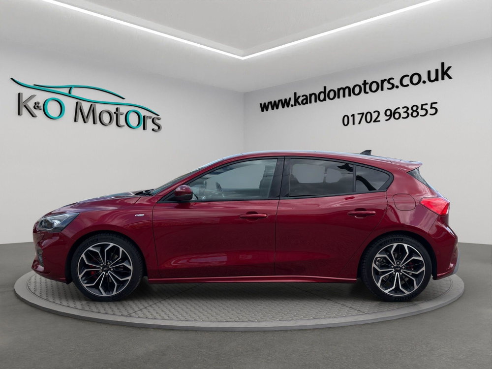 Ford Focus 1.5T EcoBoost ST-Line X Euro 6 (s/s) 5dr
