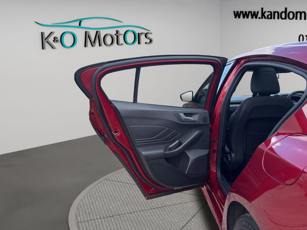 Ford Focus 1.5T EcoBoost ST-Line X Euro 6 (s/s) 5dr