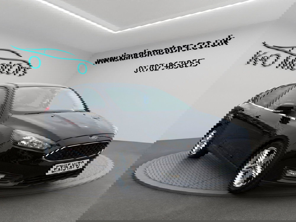 Ford Focus 1.6 Zetec Powershift Euro 6 5dr