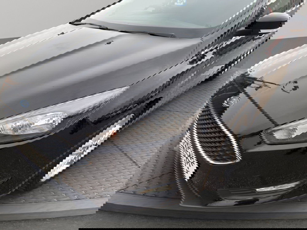 Ford Focus 1.6 Zetec Powershift Euro 6 5dr