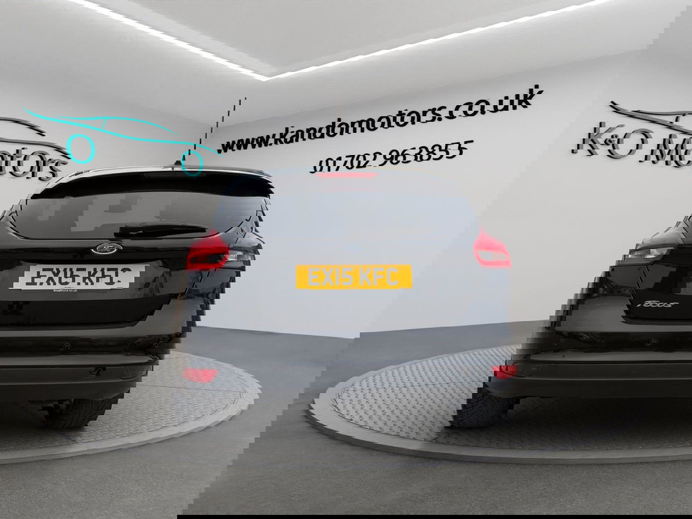 Ford Focus 1.6 Zetec Powershift Euro 6 5dr