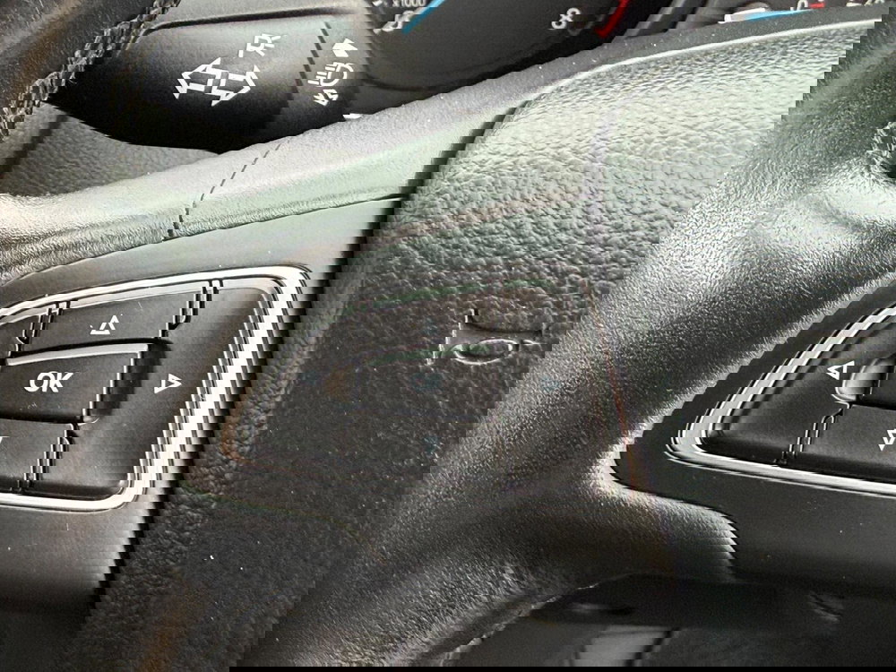 Ford Focus 1.6 Zetec Powershift Euro 6 5dr