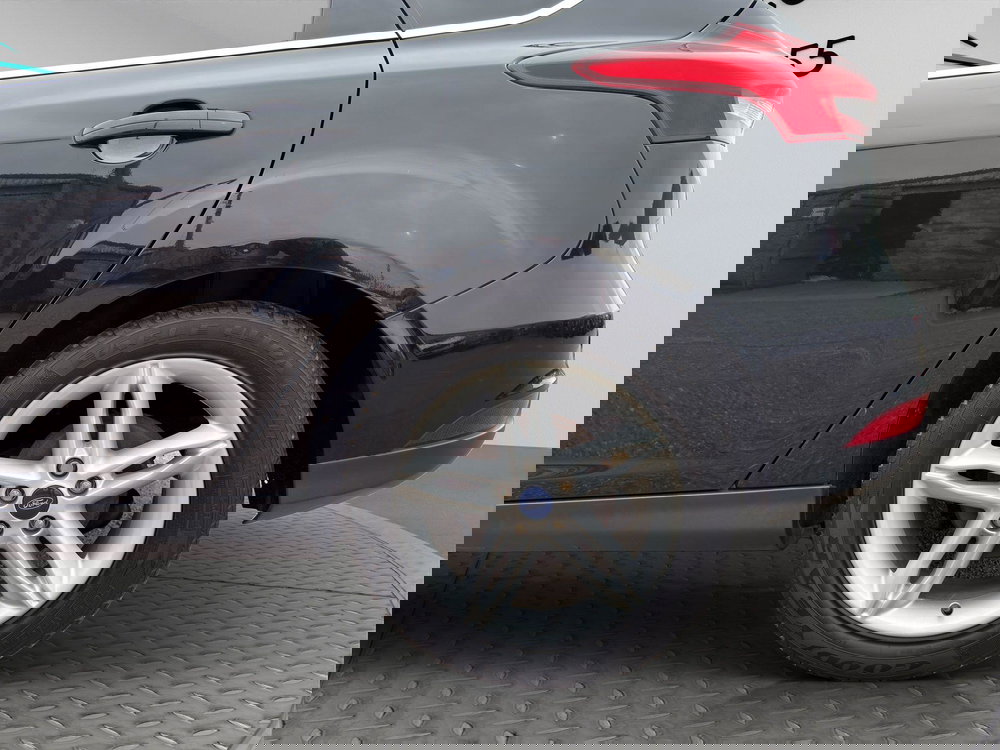 Ford Focus 1.6 Zetec Powershift Euro 6 5dr