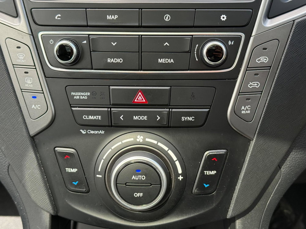 Hyundai Santa Fe 2.2 CRDi Blue Drive Endurance Edition Auto 4WD Euro 6 (s/s) 5dr (7 Seat)