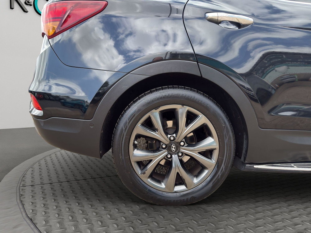 Hyundai Santa Fe 2.2 CRDi Blue Drive Endurance Edition Auto 4WD Euro 6 (s/s) 5dr (7 Seat)