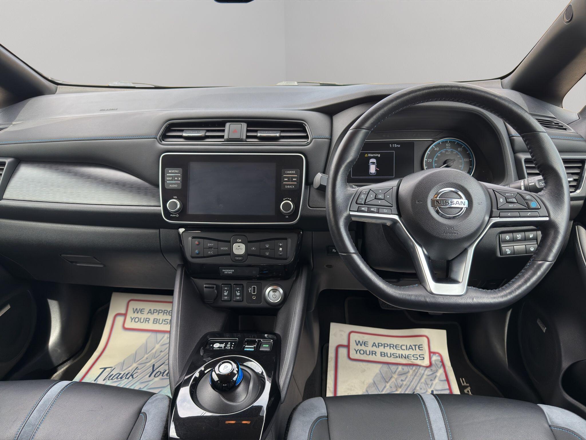 2019 Nissan Leaf 40kWh Tekna Auto 5dr, exterior view 2