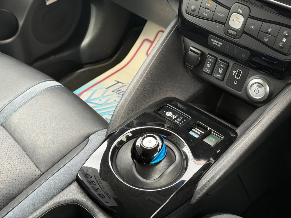 Nissan Leaf 40kWh Tekna Auto 5dr