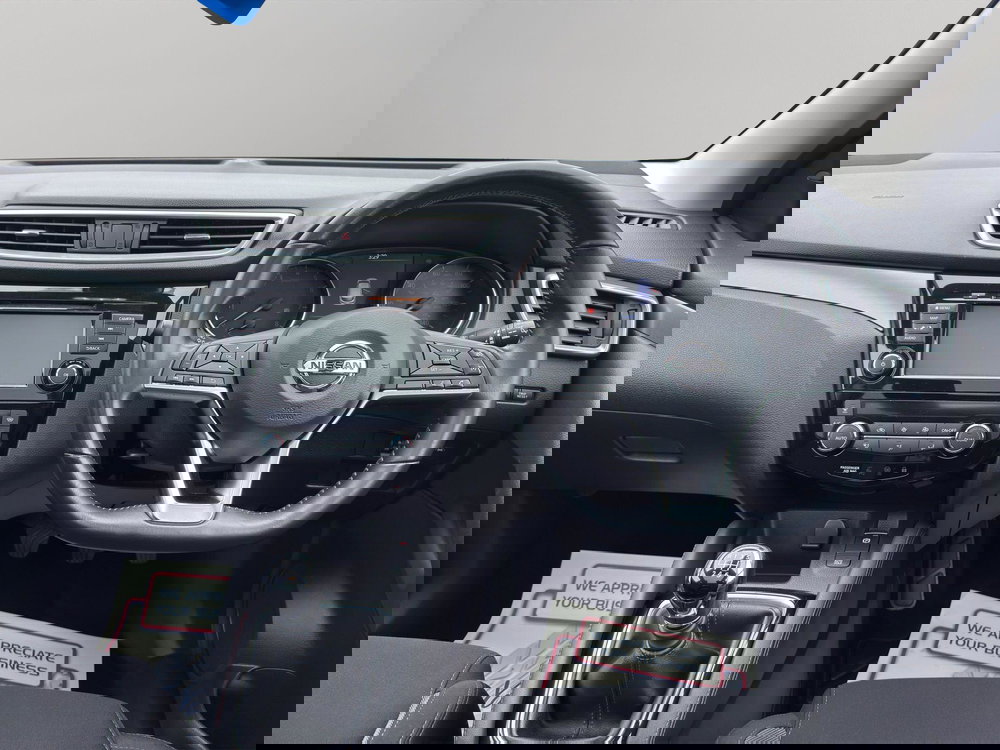 Nissan Qashqai 1.3 DIG-T N-Connecta Euro 6 (s/s) 5dr