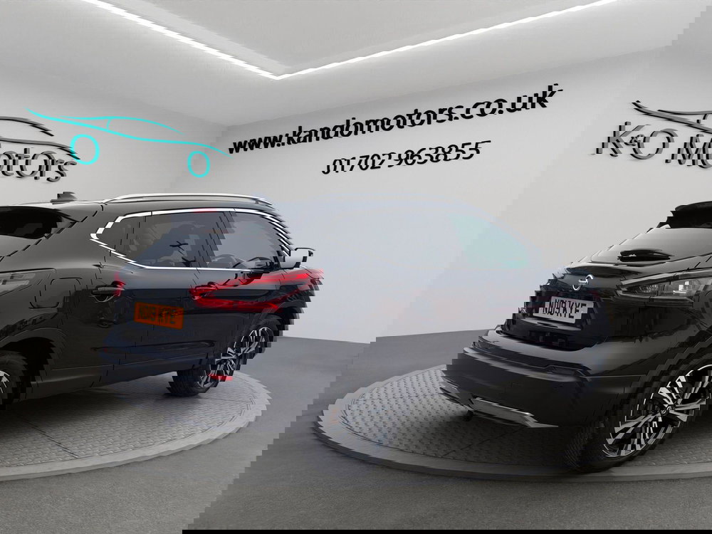 Nissan Qashqai 1.3 DIG-T N-Connecta Euro 6 (s/s) 5dr