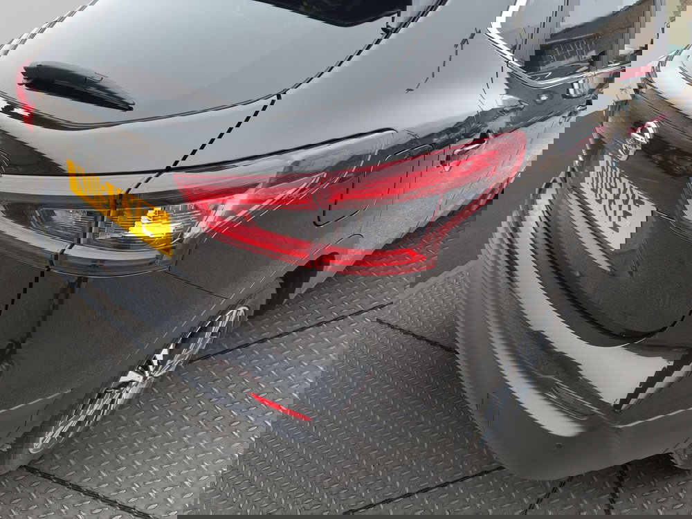 Nissan Qashqai 1.3 DIG-T N-Connecta Euro 6 (s/s) 5dr