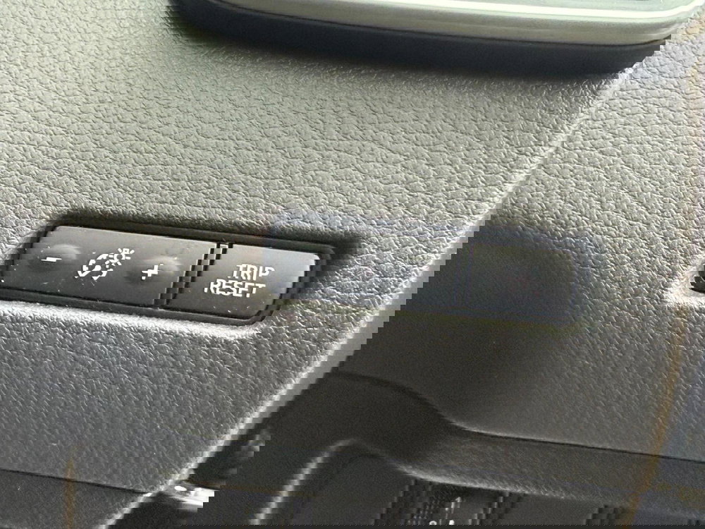 Nissan Qashqai 1.3 DIG-T N-Connecta Euro 6 (s/s) 5dr