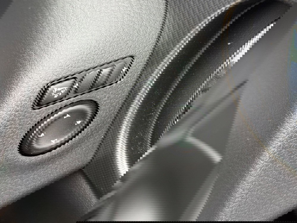 Nissan Qashqai 1.3 DIG-T N-Connecta Euro 6 (s/s) 5dr