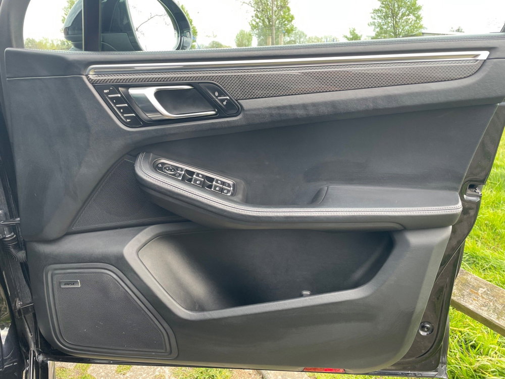 Porsche Macan 3.6T V6 Turbo PDK 4WD Euro 6 (s/s) 5dr