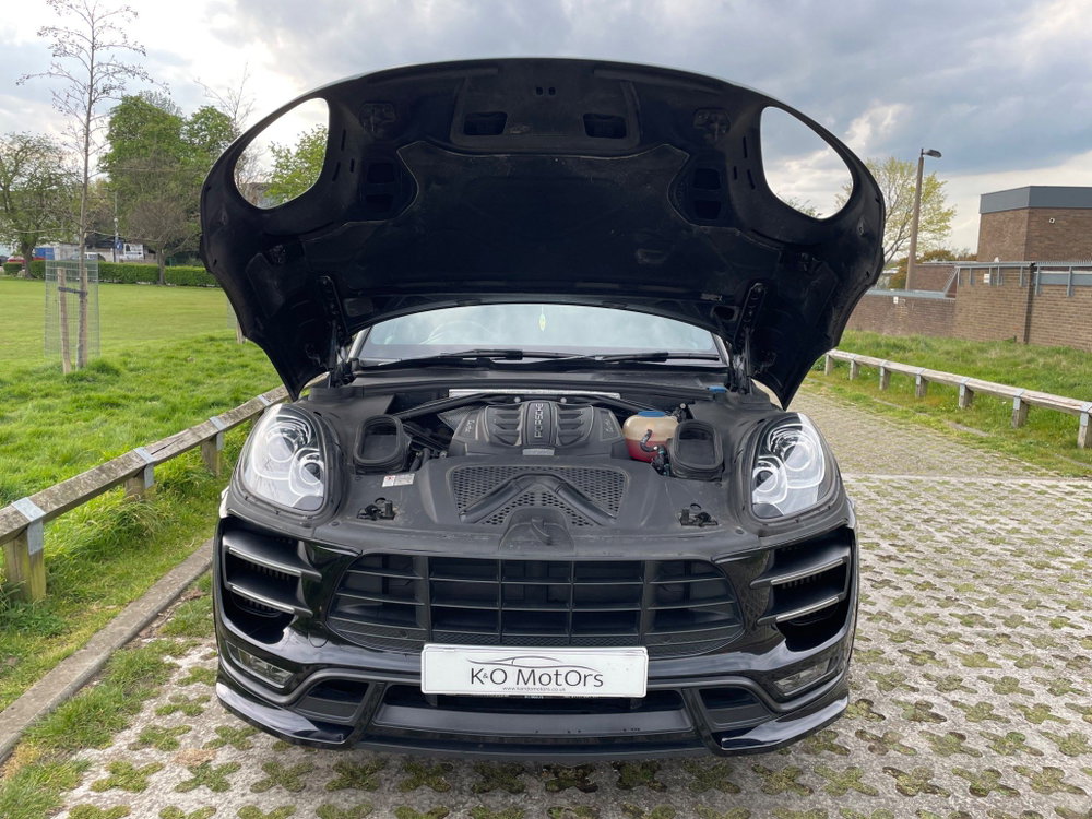 Porsche Macan 3.6T V6 Turbo PDK 4WD Euro 6 (s/s) 5dr