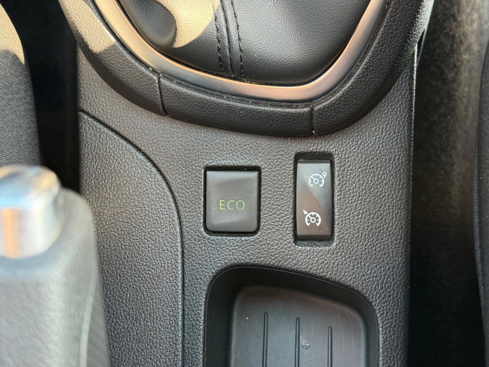 Renault Clio 0.9 TCe Dynamique S Nav Euro 6 (s/s) 5dr