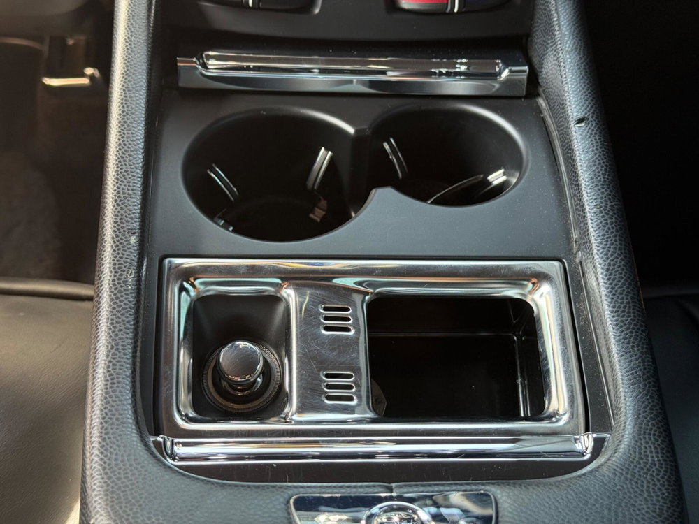 Rolls-Royce Wraith 6.6 V12 Auto Euro 6 2dr