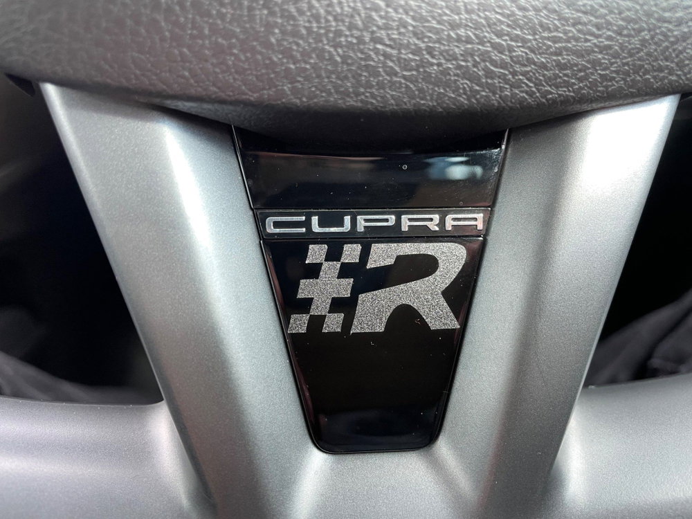 Seat Leon 2.0 TSI Cupra R 5dr
