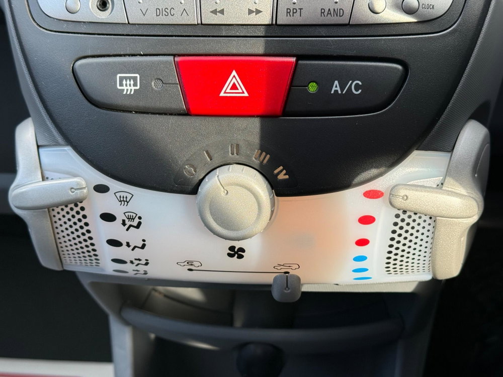 Toyota Aygo 1.0 VVT-i Ice Euro 5 5dr