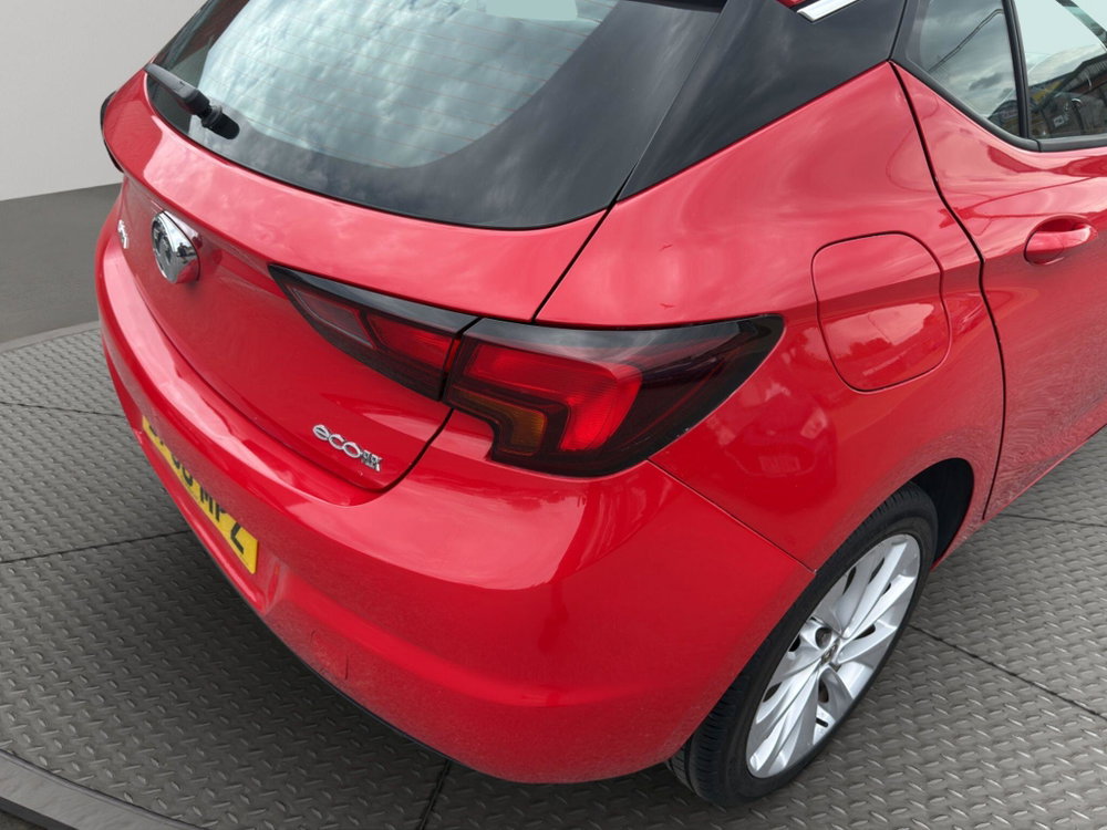 Vauxhall Astra 1.0i Turbo ecoFLEX Tech Line Euro 6 (s/s) 5dr