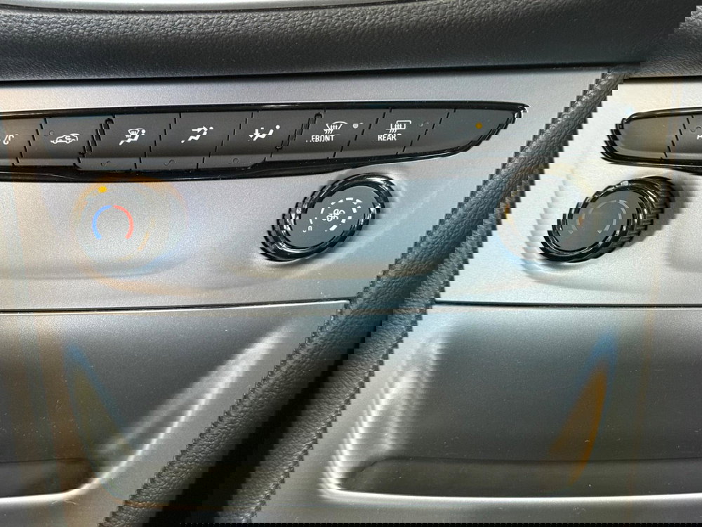 Vauxhall Astra 1.4i Turbo Design Euro 6 5dr