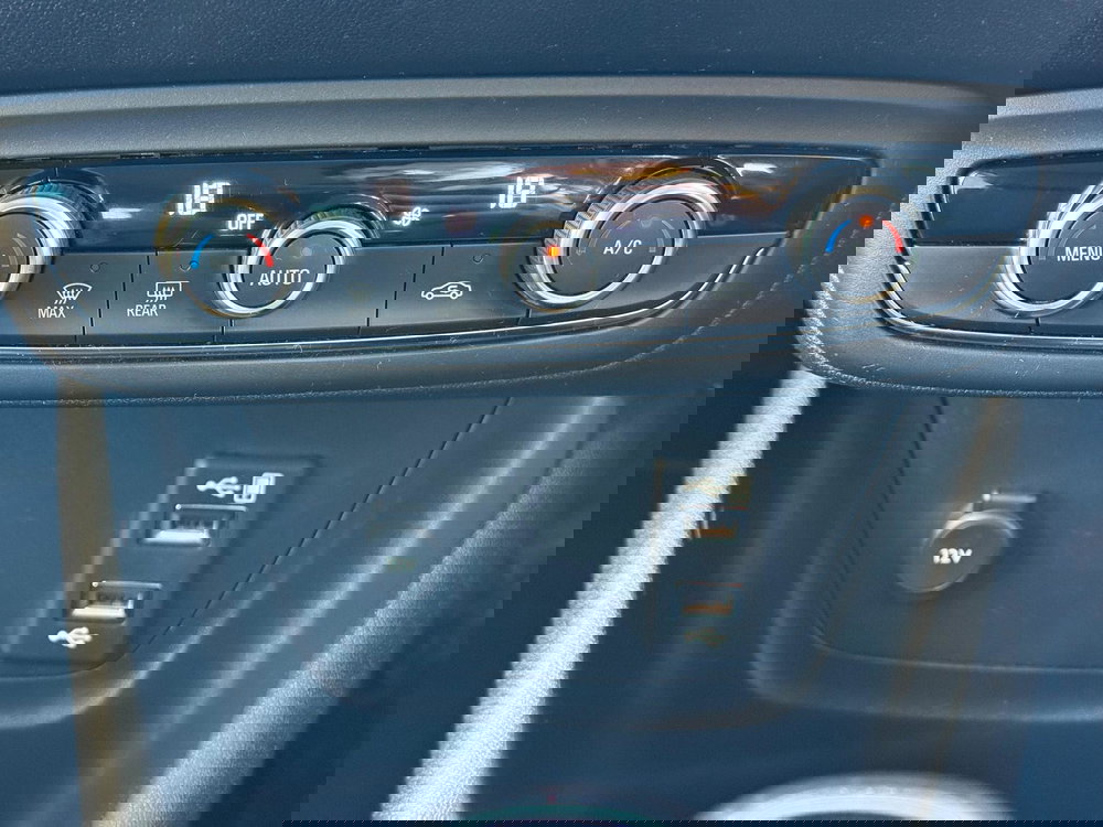 Vauxhall Crossland X 1.2 Turbo Elite Nav Euro 6 (s/s) 5dr