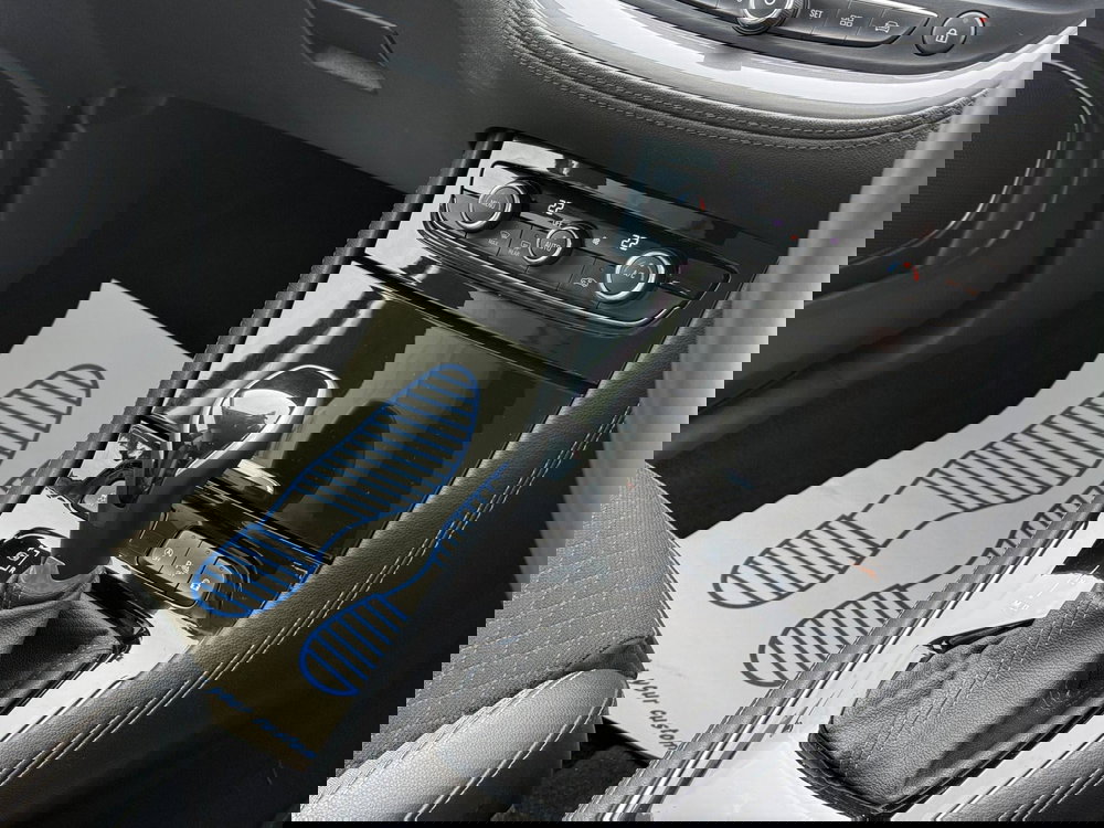 Vauxhall Grandland X 1.2 Turbo SRi Nav Auto Euro 6 (s/s) 5dr