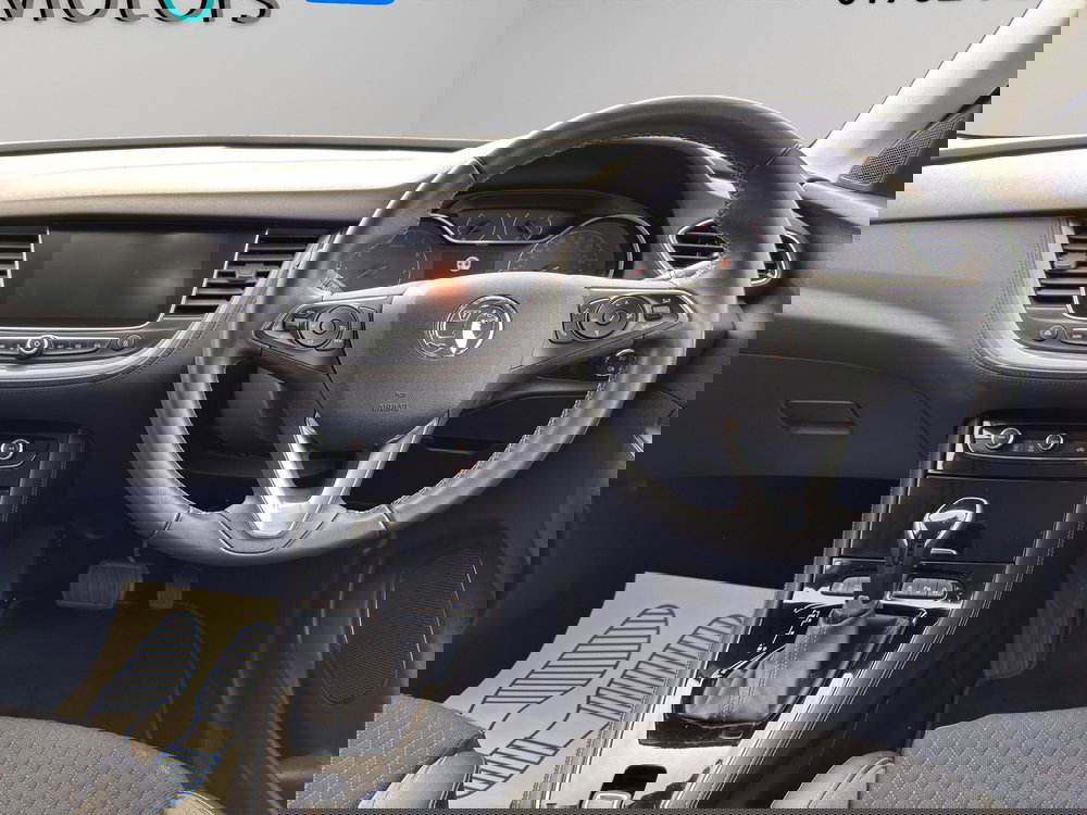 Vauxhall Grandland X 1.2 Turbo SRi Nav Auto Euro 6 (s/s) 5dr