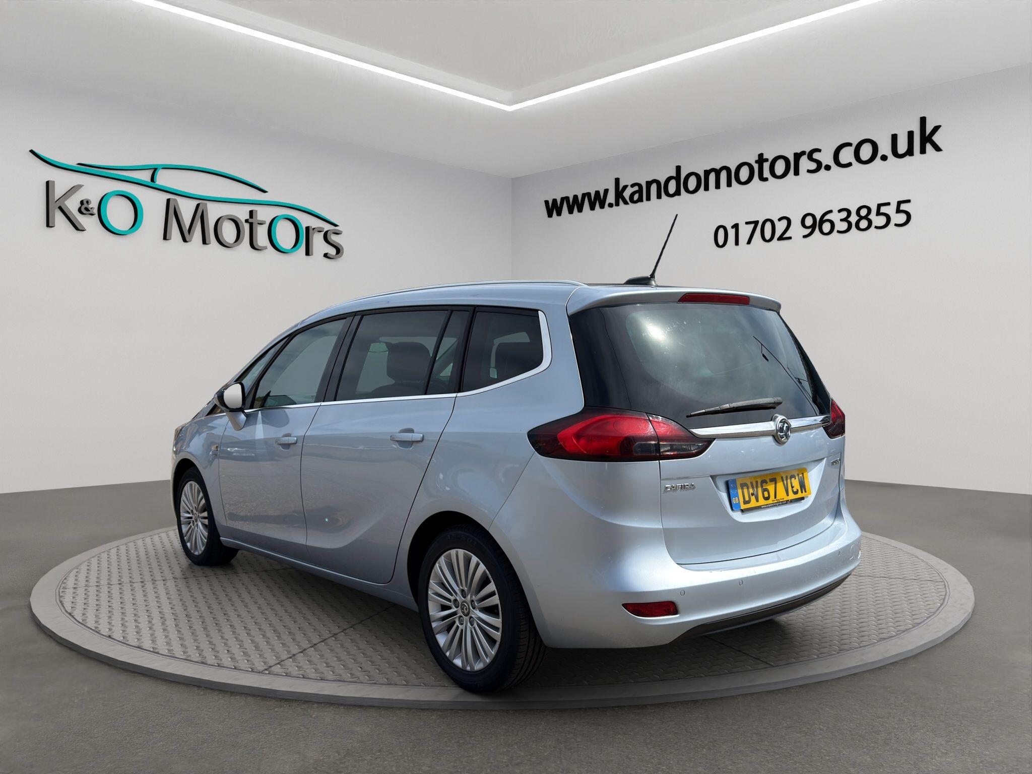 2017 Vauxhall Zafira Tourer 1.4i Turbo SE Euro 6 5dr, exterior view 4
