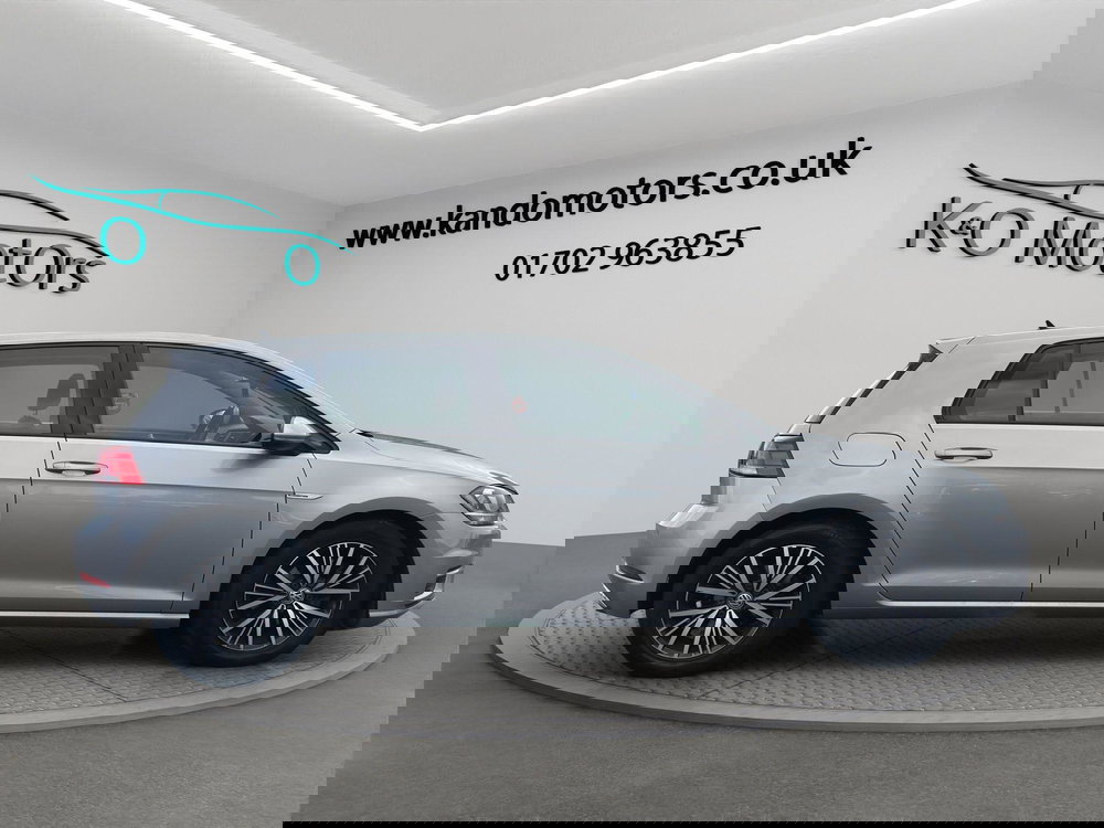 Volkswagen Golf 1.5 TSI EVO SE Nav Euro 6 (s/s) 5dr