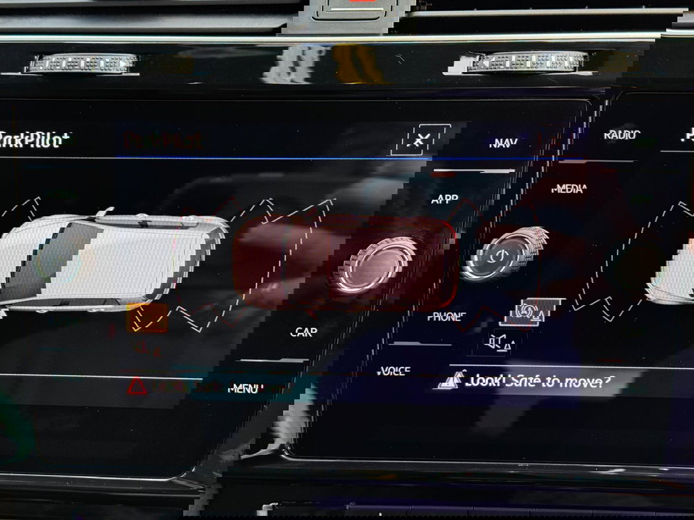 Volkswagen Golf 2.0 TSI BlueMotion Tech R 4Motion Euro 6 (s/s) 5dr