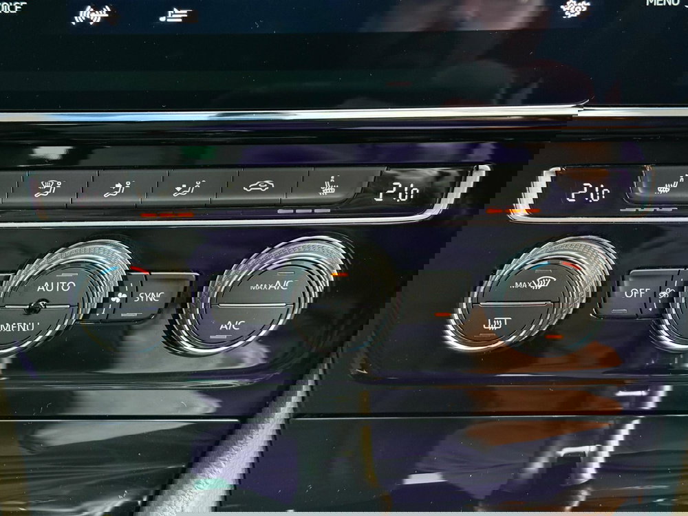 Volkswagen Golf 2.0 TSI BlueMotion Tech R 4Motion Euro 6 (s/s) 5dr