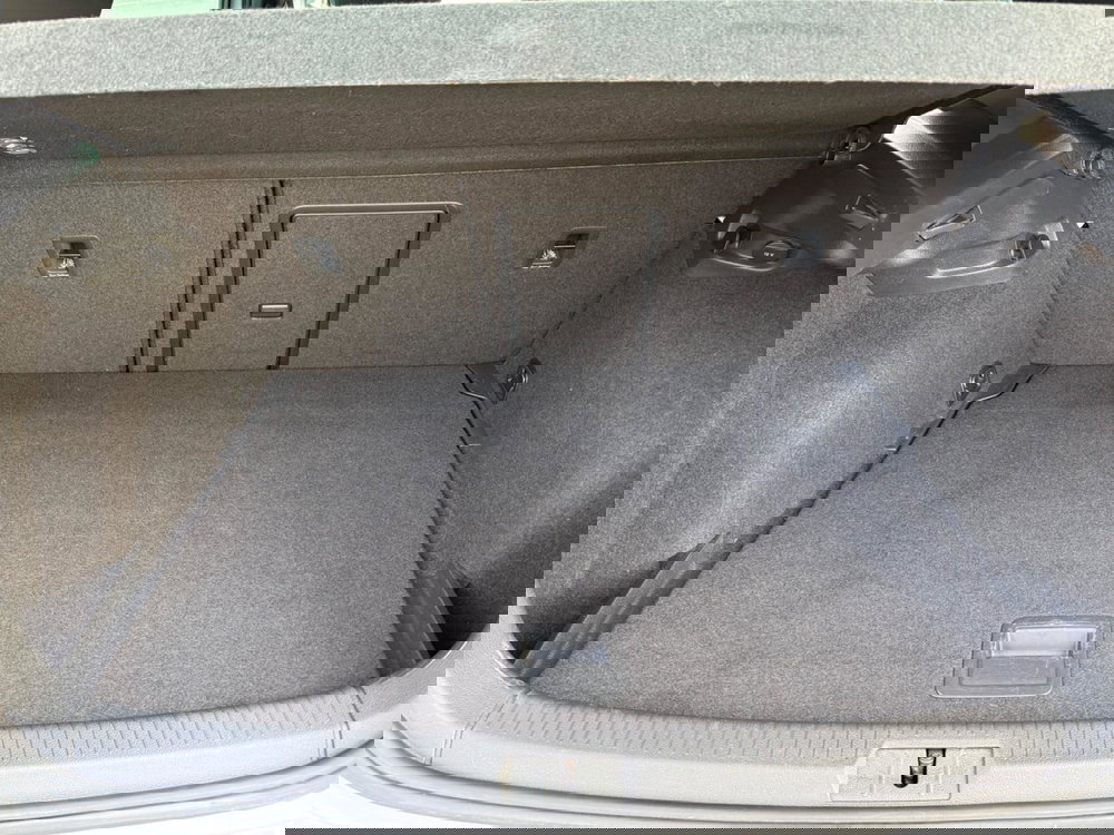 Volkswagen Golf 2.0 TSI BlueMotion Tech R 4Motion Euro 6 (s/s) 5dr