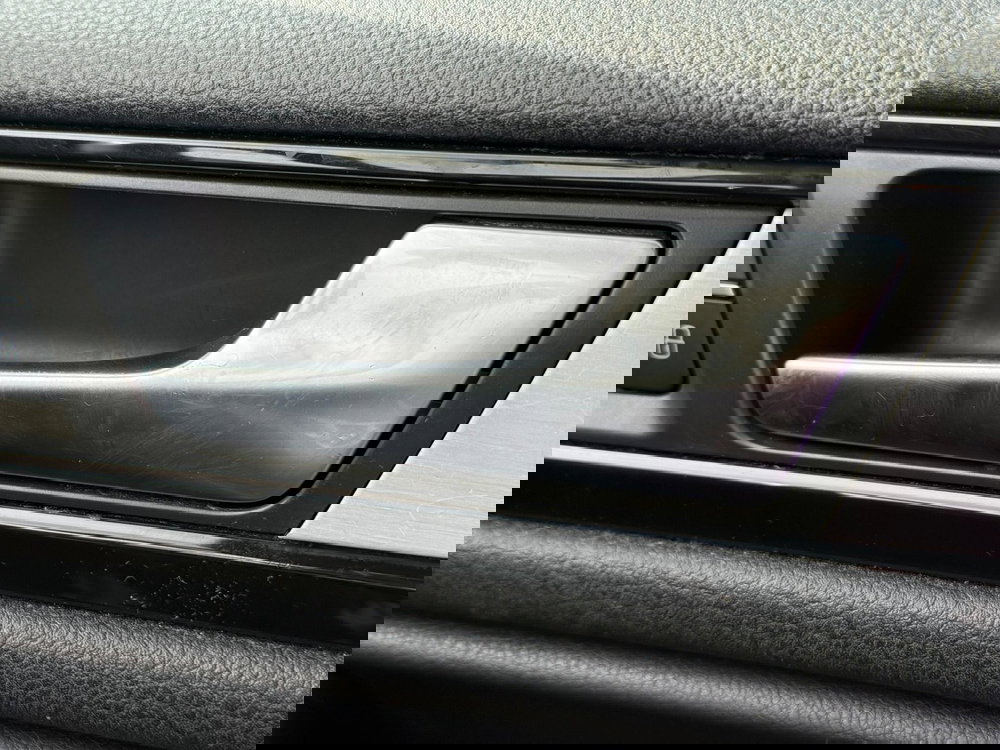 Volkswagen Touareg 3.0 TDI V6 BlueMotion Tech R-Line Tiptronic 4WD Euro 5 (s/s) 5dr