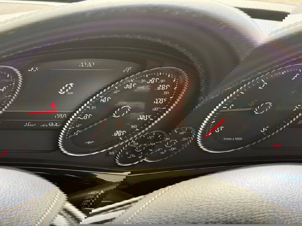 Volkswagen Touareg 3.0 TDI V6 BlueMotion Tech R-Line Tiptronic 4WD Euro 5 (s/s) 5dr