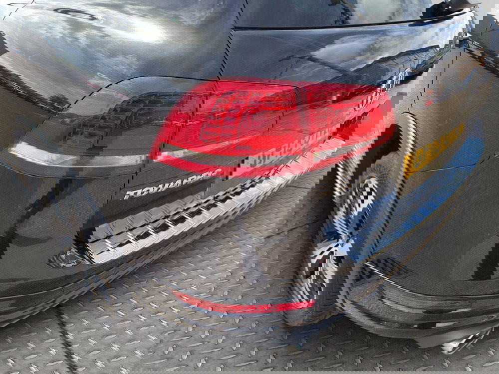 Volkswagen Touareg 3.0 TDI V6 BlueMotion Tech R-Line Tiptronic 4WD Euro 5 (s/s) 5dr