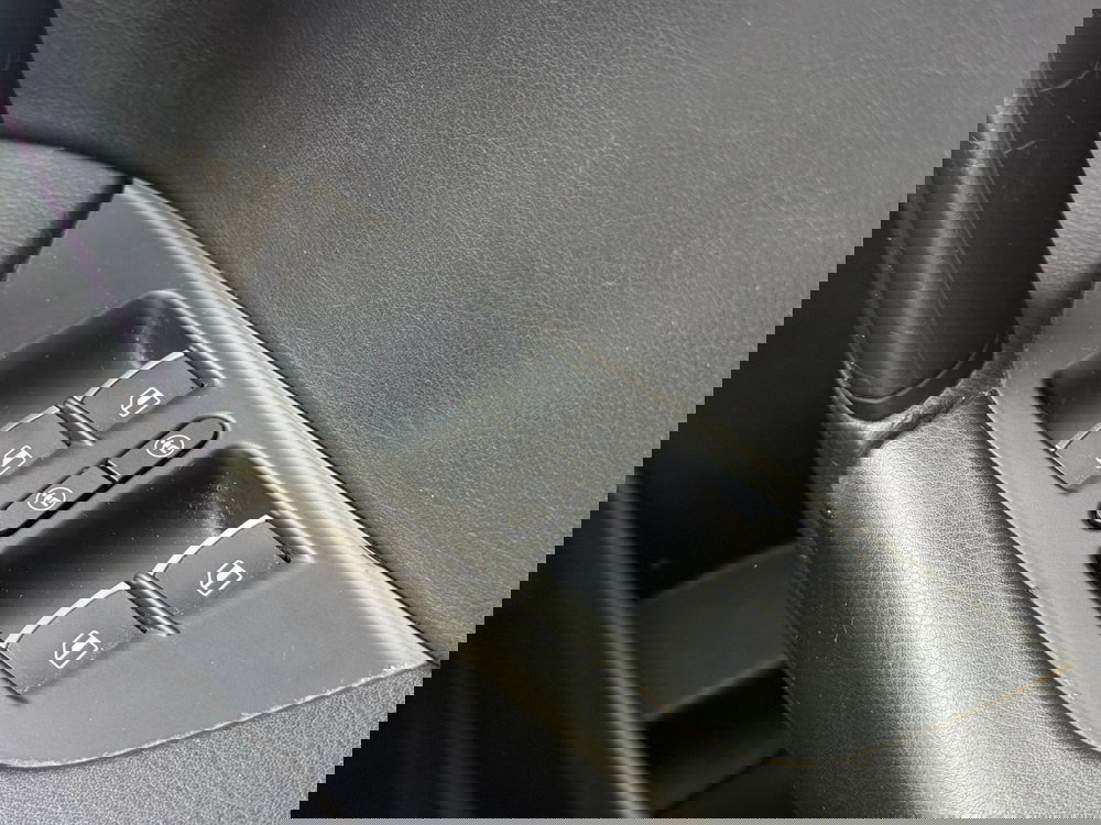 Volkswagen Touareg 3.0 TDI V6 BlueMotion Tech R-Line Tiptronic 4WD Euro 5 (s/s) 5dr