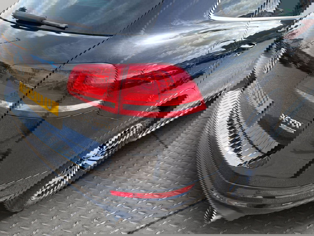 Volkswagen Touareg 3.0 TDI V6 BlueMotion Tech R-Line Tiptronic 4WD Euro 5 (s/s) 5dr