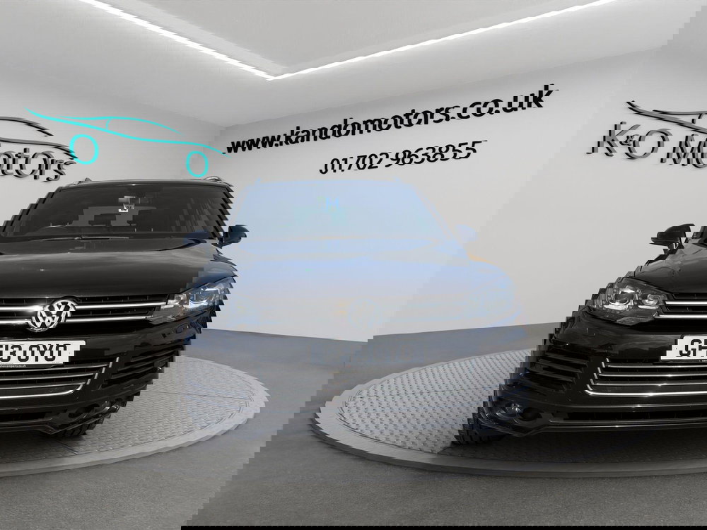 Volkswagen Touareg 3.0 TDI V6 BlueMotion Tech R-Line Tiptronic 4WD Euro 5 (s/s) 5dr